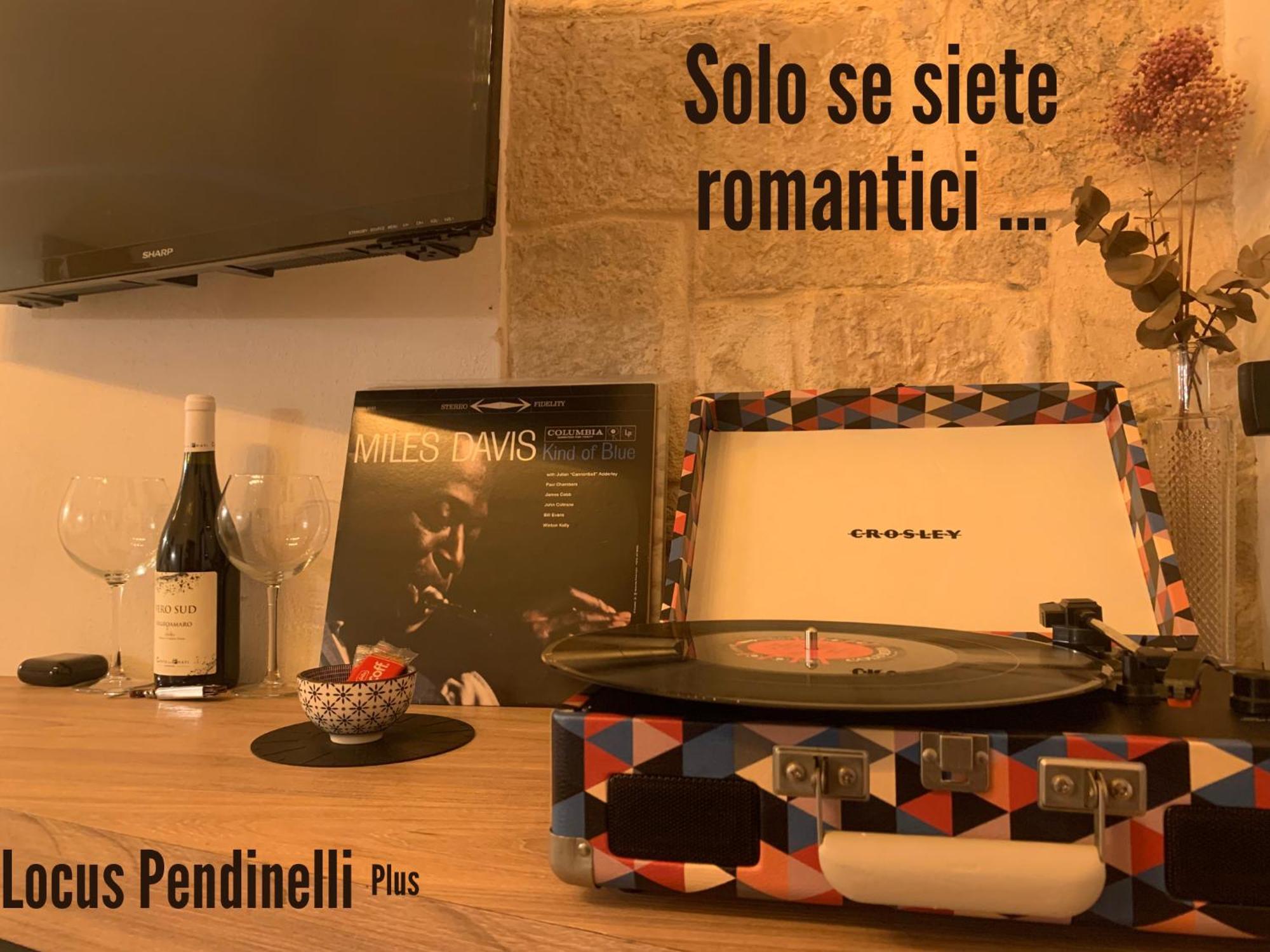 Locus Pendinelli Trani Bed & Breakfast Bagian luar foto